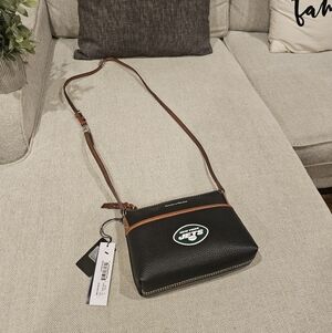 Brand New Dooney & Bourke Jets Sports Bag